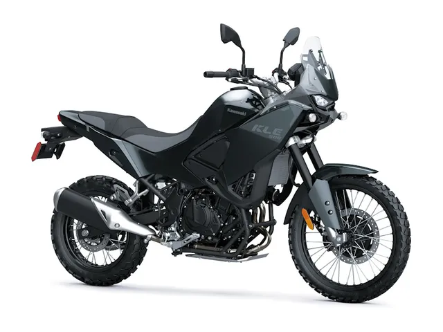 2026 Kawasaki KLE®500 ABS — front three-quarter view