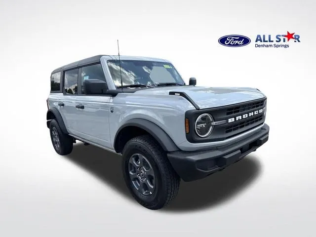 2026 Ford Bronco Big Bend in Avalanche Gray — front three-quarter view