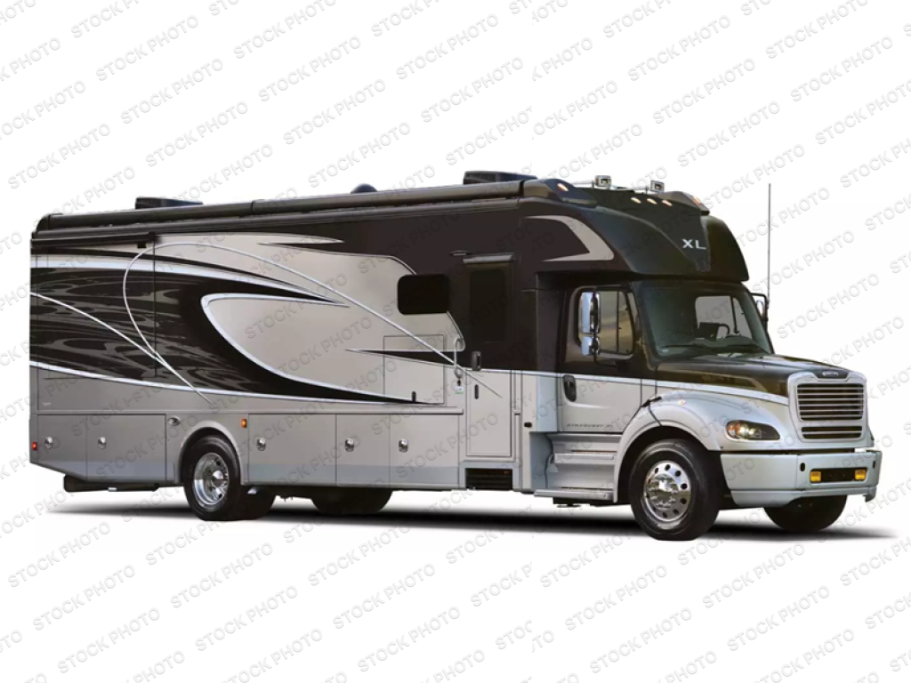 2027 Dynamax DynaQuest XL — front three-quarter view
