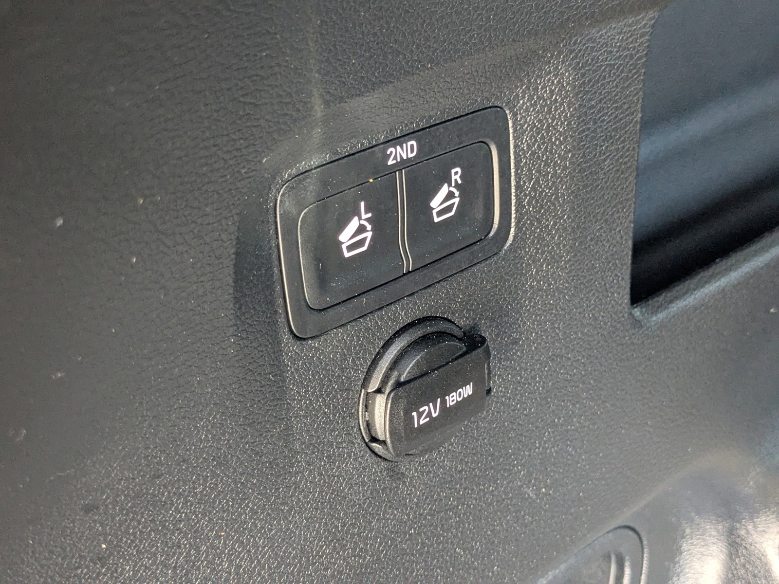 2023 Kia Telluride — photo 14 view