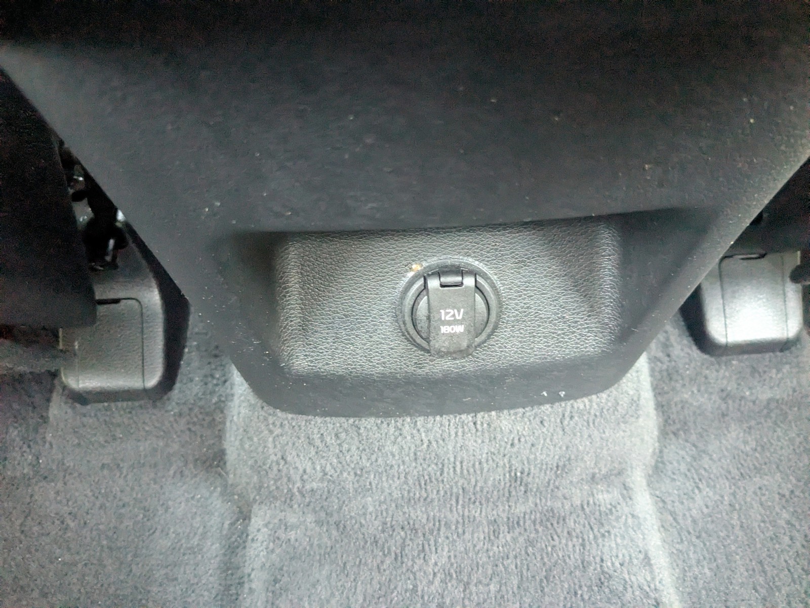 2023 Kia Telluride — photo 18 view