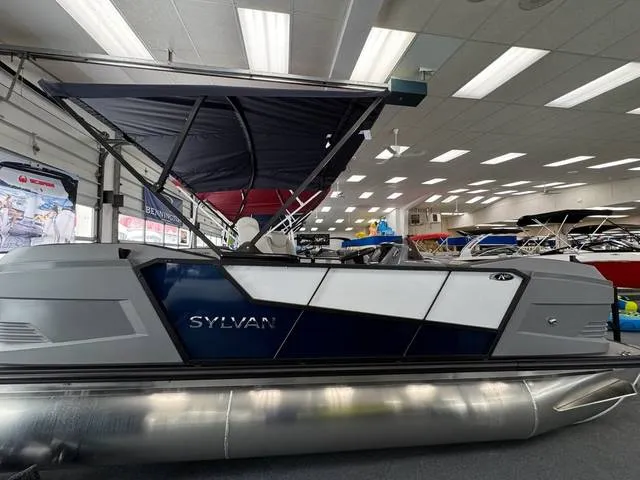 2026 Sylvan A 20 LZ DH — front three-quarter view