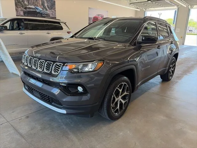 2024 Jeep Compass Limited 4x4 in Baltic Gray Metallic Clearcoat — front three-quarter view