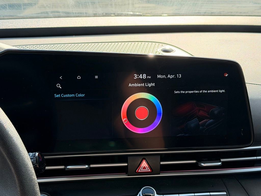 2024 Hyundai Elantra SEL — photo 23 view