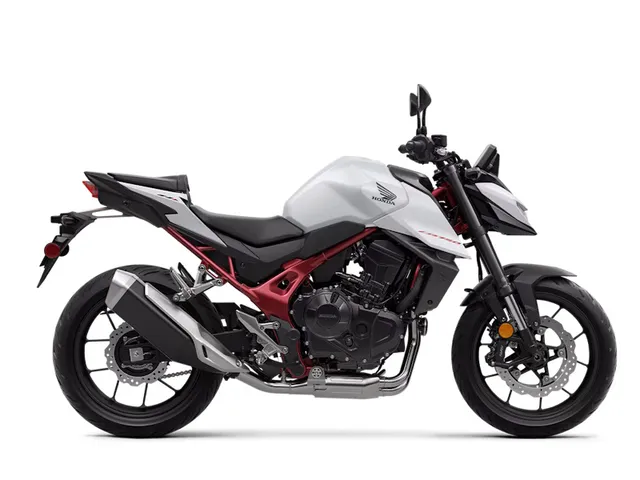 2025 Honda® CB750 Hornet — front three-quarter view