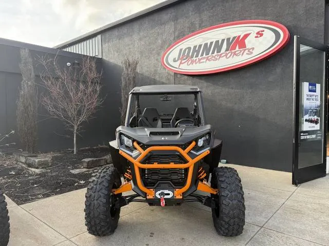 2026 Can-Am® Commander XT-P 1000R