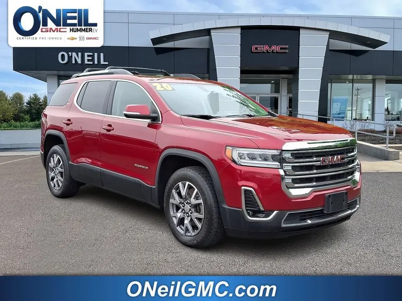 2020 GMC Acadia SLT in Red Quartz Tintcoat — front three-quarter view