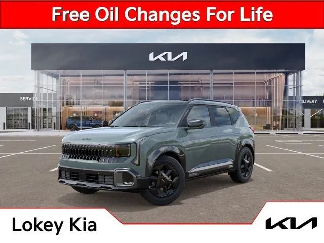 2027 Kia Seltos X-Line in Iceberg Green — front three-quarter view