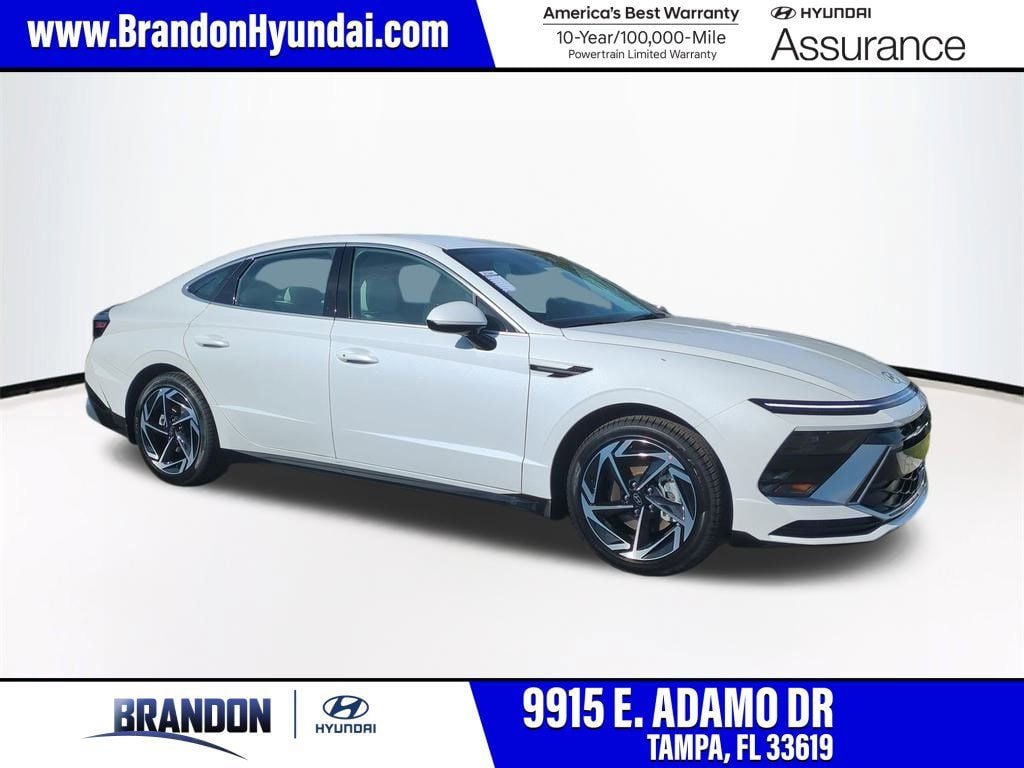 2026 Hyundai SONATA SEL Sport in White — front three-quarter view