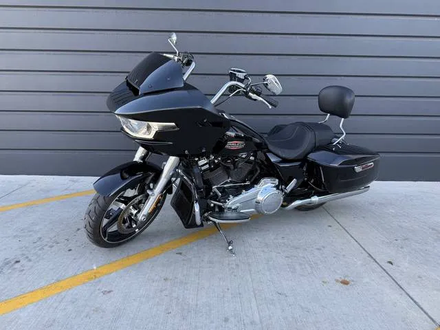 2024 Harley-Davidson® FLTRX - Road Glide® — front three-quarter view