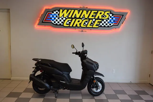 2026 Yamaha Zuma 125 — front three-quarter view