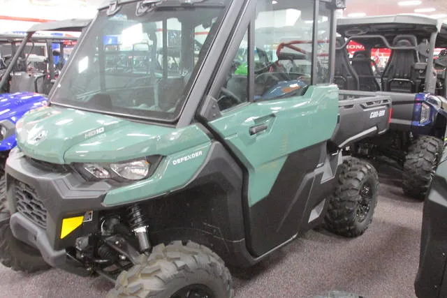 2026 Can-Am® Defender DPS CAB HD10 — front three-quarter view