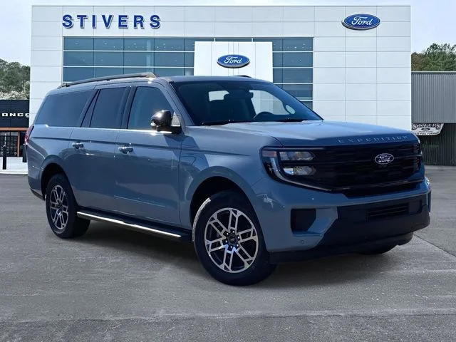 2026 Ford Expedition MAX Active in Glacier Gray Metallic Tri-Coat — front three-quarter view