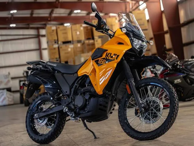 2026 Kawasaki KLR®650 ABS — front three-quarter view