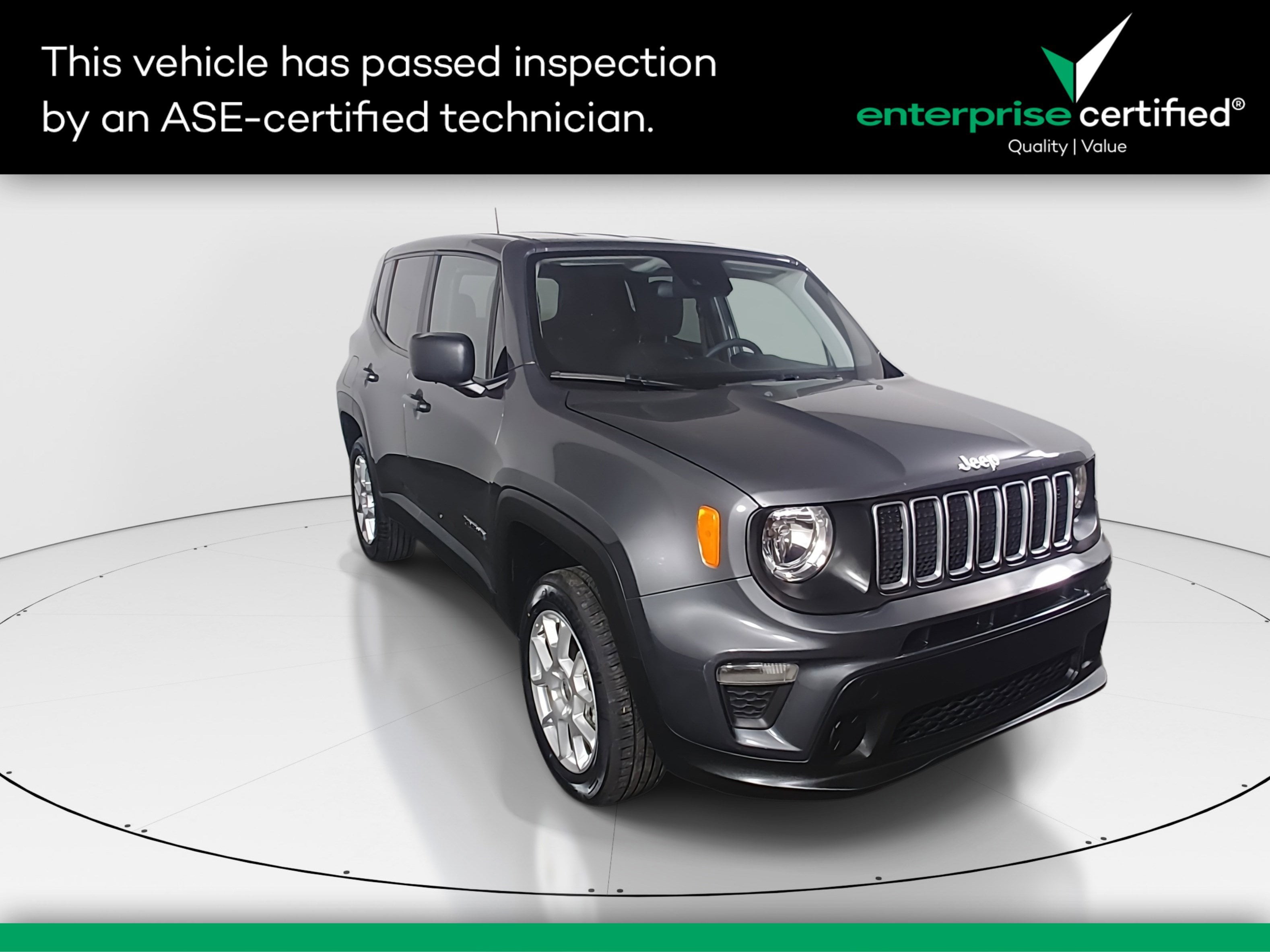 2023 Jeep Renegade Latitude 4x4 — front three-quarter view