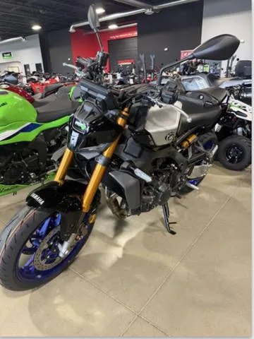2026 Yamaha MT-09 SP — front three-quarter view
