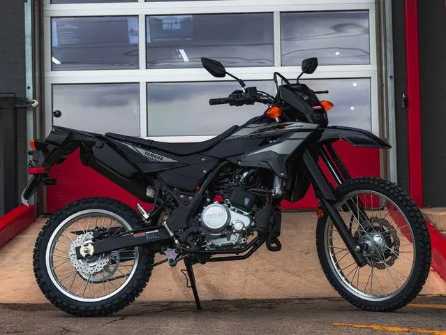 2026 Yamaha WR125R — front three-quarter view