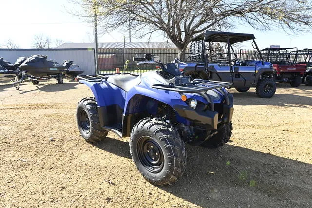 2026 Yamaha Kodiak 450 — front three-quarter view