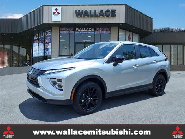 2026 Mitsubishi Eclipse Cross LE in Alloy Silver Metallic U25 — front three-quarter view