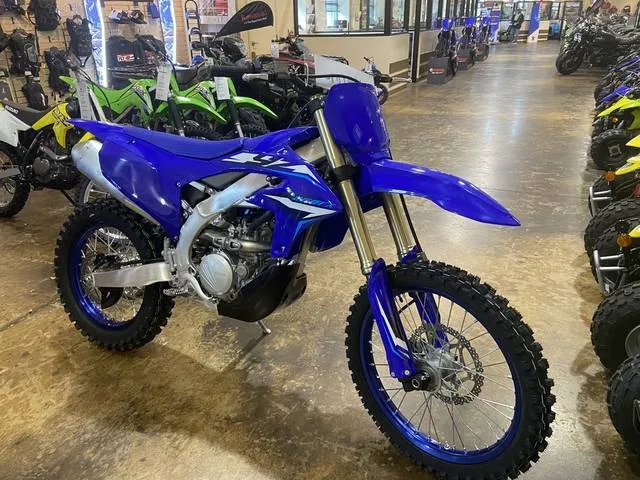 2026 Yamaha YZ250FX — front three-quarter view
