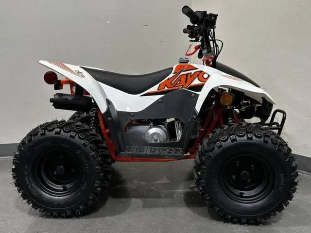 2026 Kayo Fox / Storm 70 — front three-quarter view