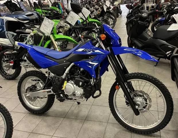 2026 Yamaha WR125R — front three-quarter view