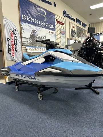 2026 Yamaha JETBLASTER DLX 2-UP-Azure Blue/White — front three-quarter view