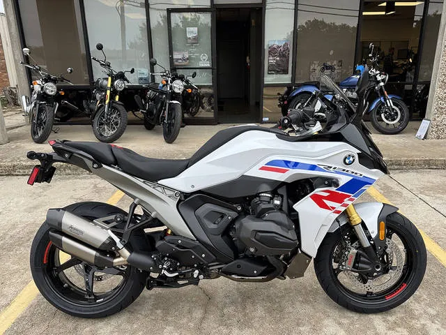 2026 BMW R 1300 RS Performance — front three-quarter view