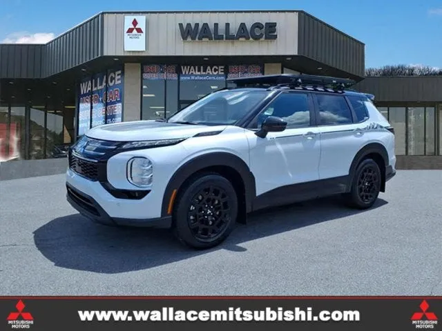 2026 Mitsubishi Outlander Trail Edition in White Diamond Pearl — front three-quarter view
