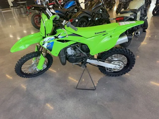 2026 Kawasaki KX85 — front three-quarter view
