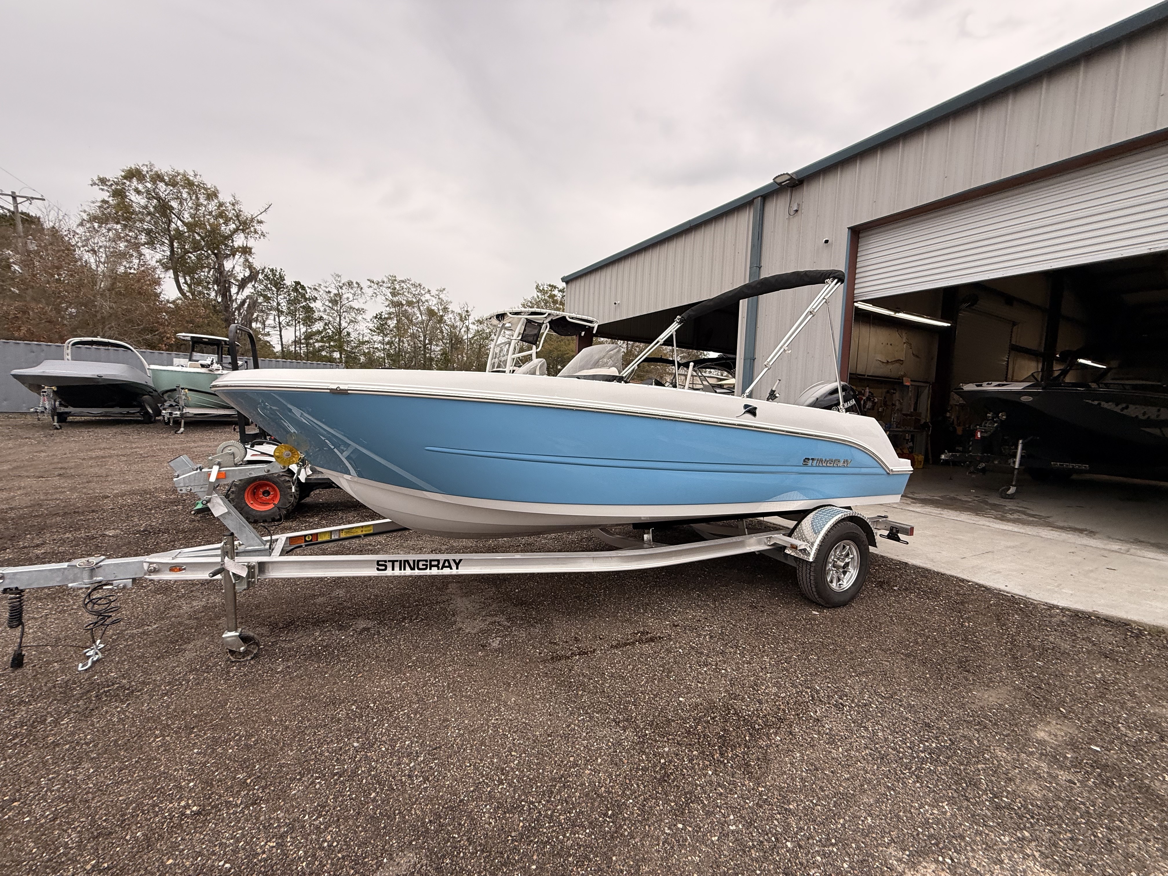 2026 Stingray 172DC