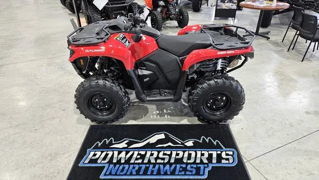 2026 Can-Am® Outlander DPS 700 — front three-quarter view