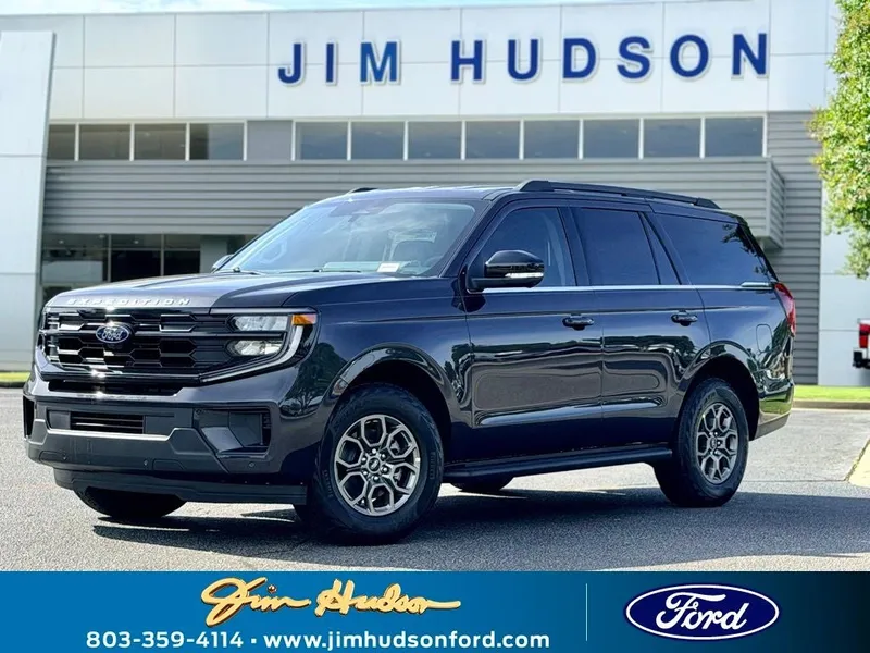 2026 Ford Expedition Active in Gray Metallic — front three-quarter view
