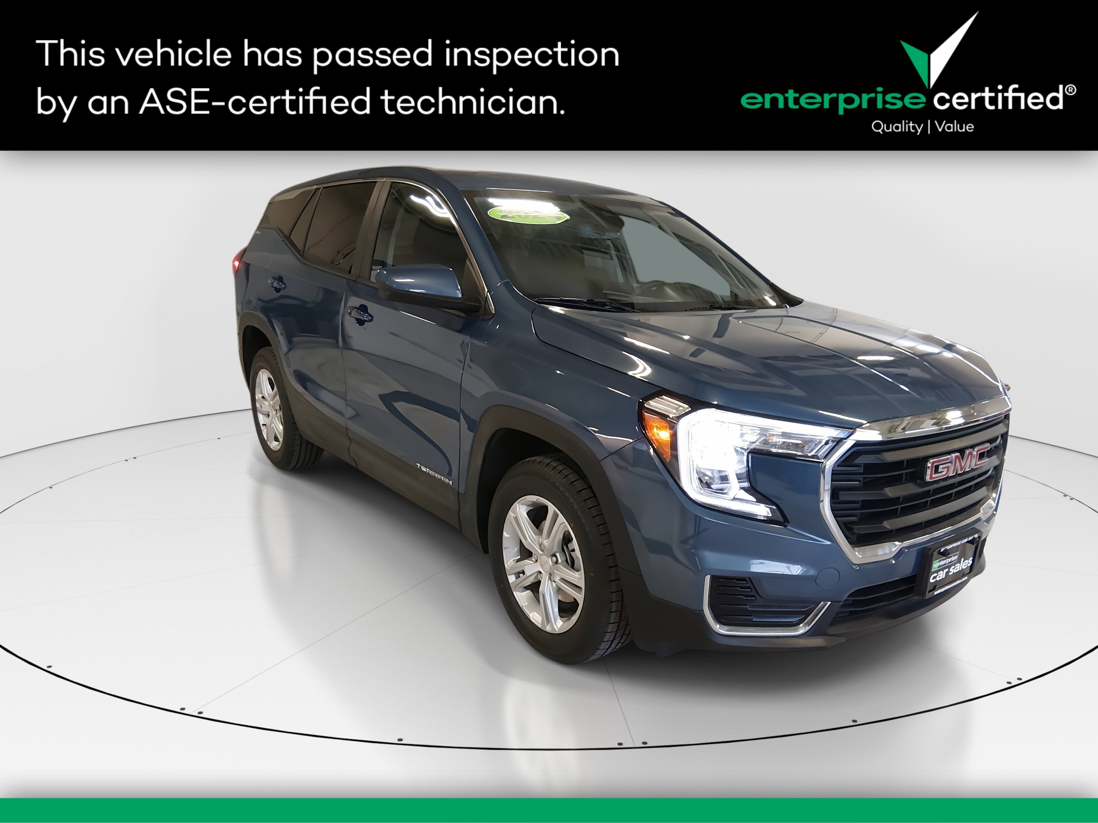 2024 GMC Terrain AWD 4dr SLE — front three-quarter view
