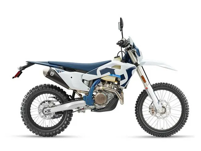 2026 Husqvarna® FE 501s — front three-quarter view