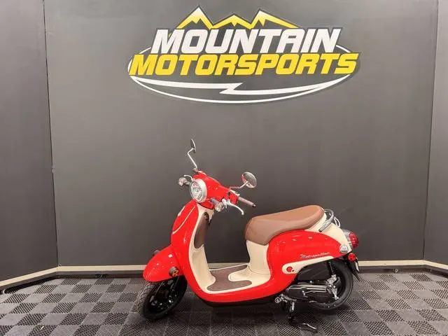 2026 Honda® Metropolitan — front three-quarter view